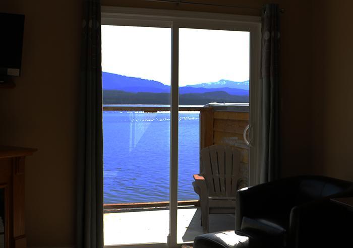 Nimpkish Hotel Alert Bay Camera foto